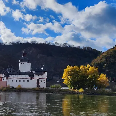 Gemuetliche Wohnung, Kueche, Bad, Netflix, Rheinblick Lejlighed