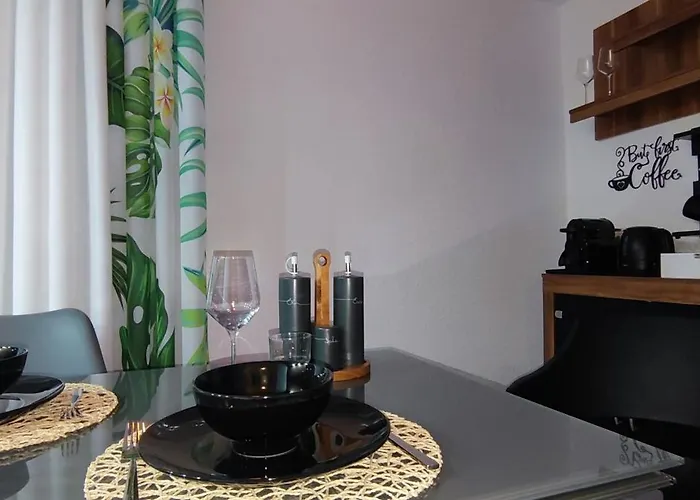 アパート Gemuetliche Wohnung, Kueche, Bad, Netflix, Rheinblick *