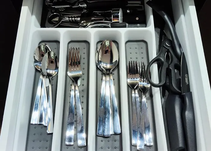 Gemuetliche Wohnung, Kueche, Bad, Netflix, Rheinblick アパート カウプ